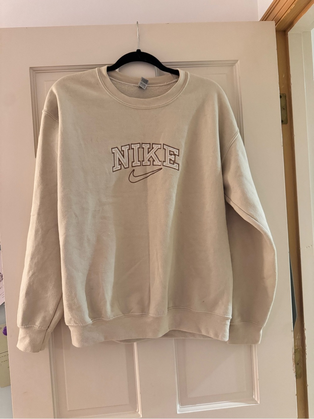 Nike Crewneck Sweatshirt in Beige